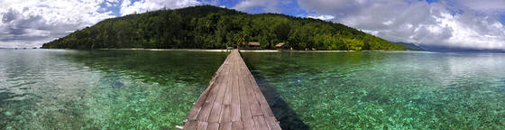 Yenkoranu Homestay Pier print