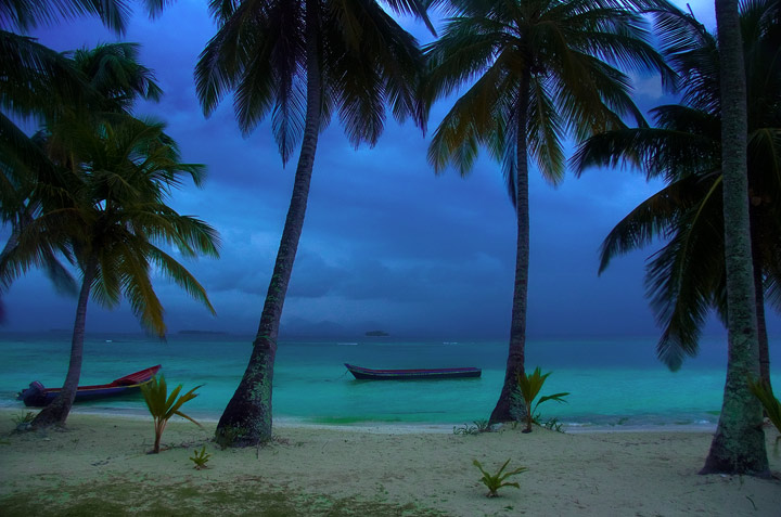 &nbsp;Twilight comes to Kuanidup Island in the beautiful San Blas Islands. &nbsp;I often refer to this area as the 'Cook Islands...