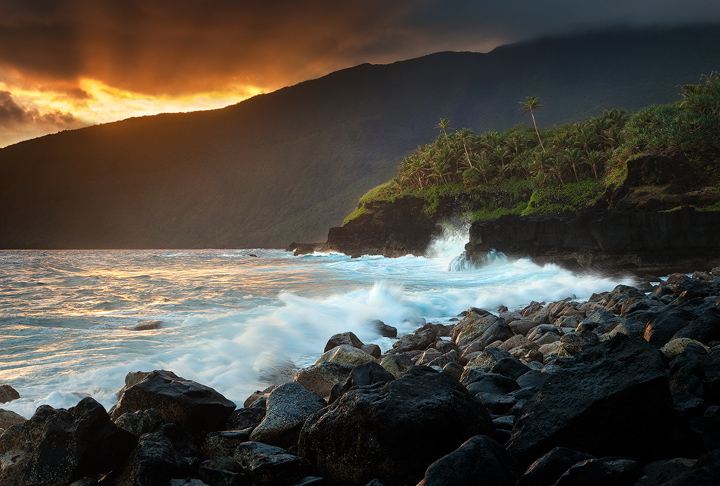 The Wild Coast of Ta'u The South coast of Ta'u island has some of the most spectacular scenery in the Pacific. It is wild, pristine and seriously remote...